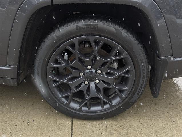 2023 Jeep Grand Cherokee L Summit Reserve