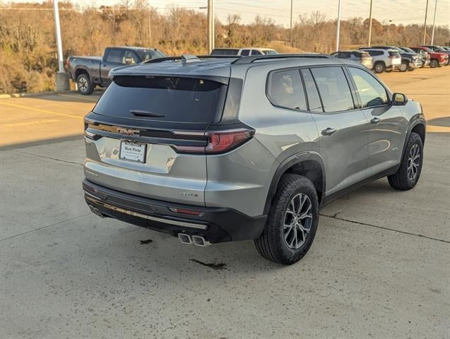 2026 GMC Acadia AWD AT4