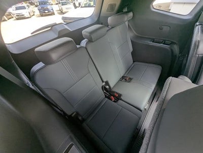 2026 GMC Acadia AWD AT4