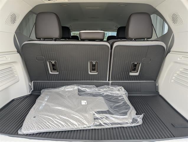 2026 GMC Acadia AWD Denali