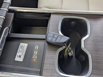 2026 GMC Acadia AWD Denali