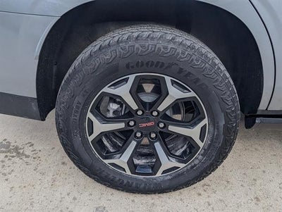 2025 GMC Yukon AT4