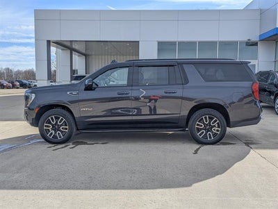 2023 GMC Yukon XL AT4