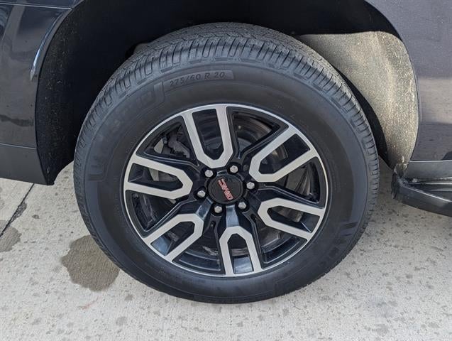 2023 GMC Yukon XL AT4