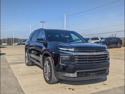 2026 Chevrolet Traverse FWD LT