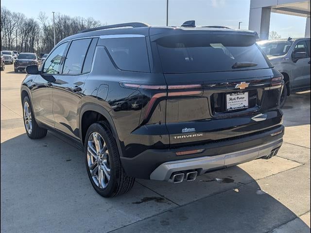 2026 Chevrolet Traverse FWD LT