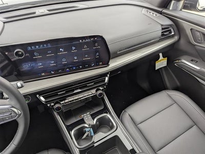 2026 Chevrolet Traverse FWD LT