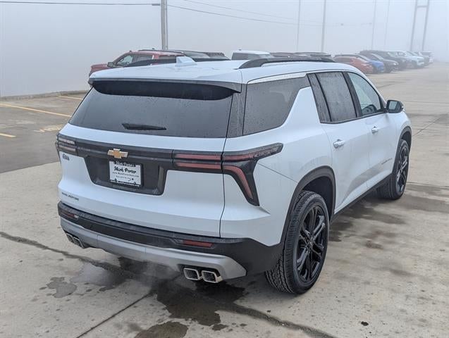 2026 Chevrolet Traverse FWD LT