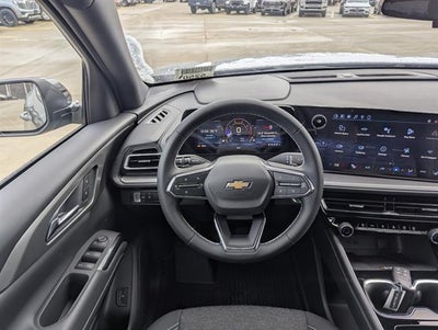 2026 Chevrolet Traverse FWD LT