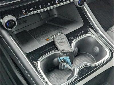 2026 Chevrolet Traverse AWD LT