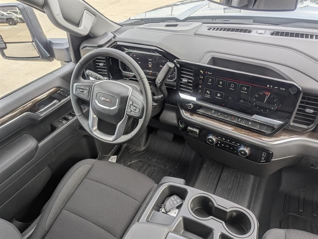 2026 GMC Sierra 3500 HD SLE