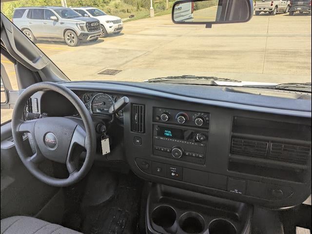 2026 GMC Savana Cargo Base