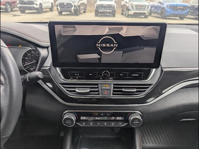 2024 Nissan Altima 2.0 SR