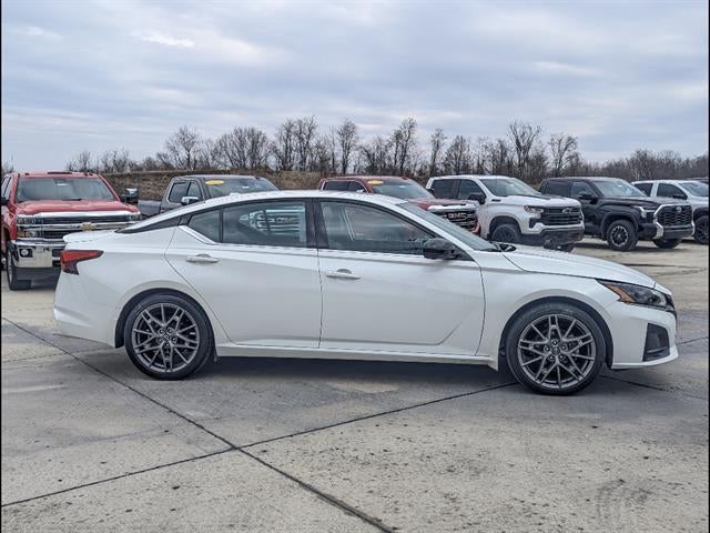 2024 Nissan Altima 2.0 SR