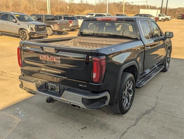 2022 GMC Sierra 1500 SLT