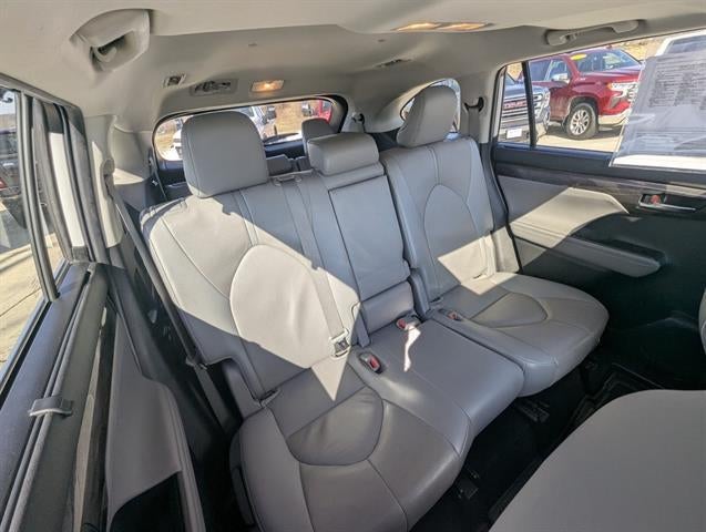 2022 Toyota Highlander Limited