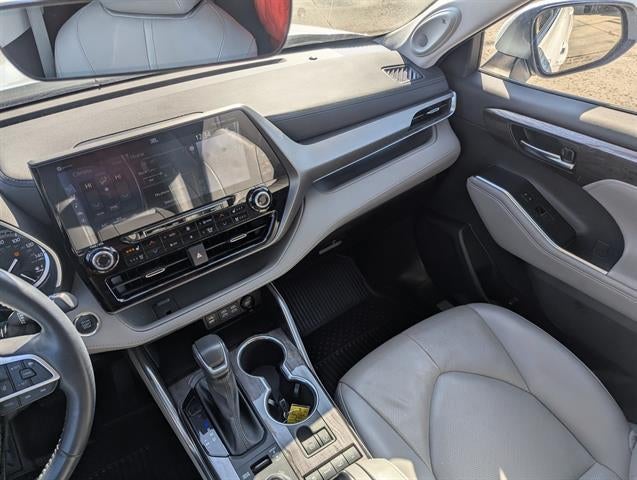 2022 Toyota Highlander Limited