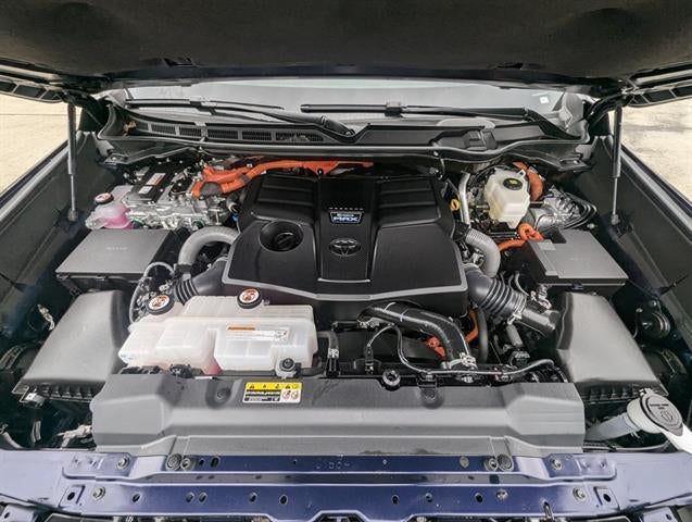 2025 Toyota Sequoia SR5