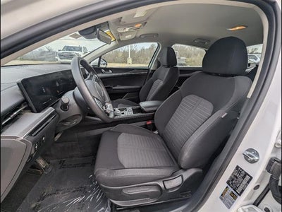 2025 Kia K5 LXS