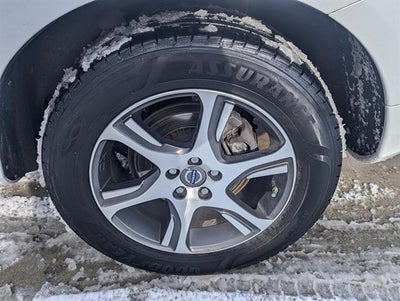 2015 Volvo XC60 T6 Premier Plus