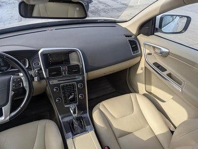 2015 Volvo XC60 T6 Premier Plus