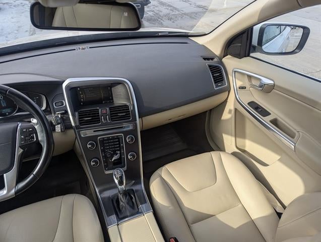 2015 Volvo XC60 T6 Premier Plus