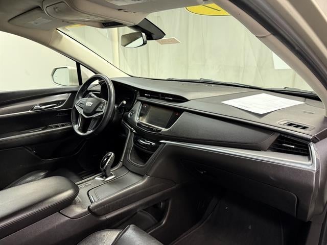 2017 Cadillac XT5 Luxury FWD