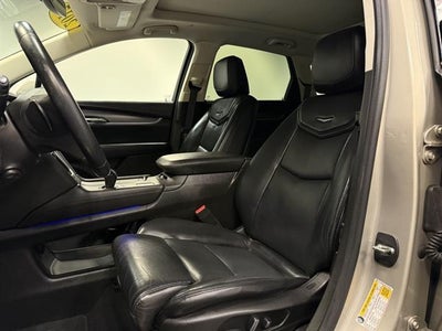 2017 Cadillac XT5 Luxury FWD