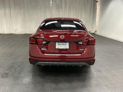 2021 Nissan Altima 2.5 SR