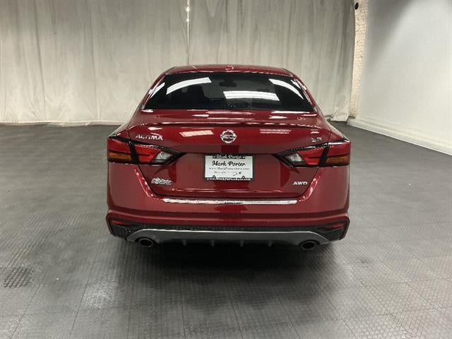 2021 Nissan Altima 2.5 SR