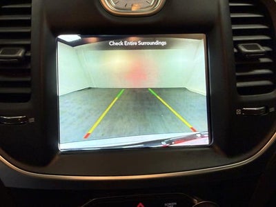 2021 Chrysler 300 Touring L