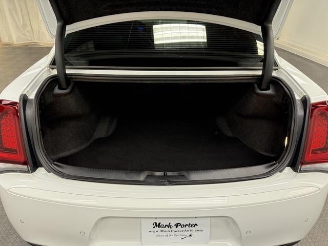 2021 Chrysler 300 Touring L