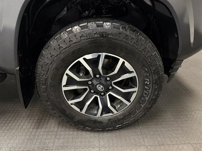 2022 Toyota Tacoma 4WD SR