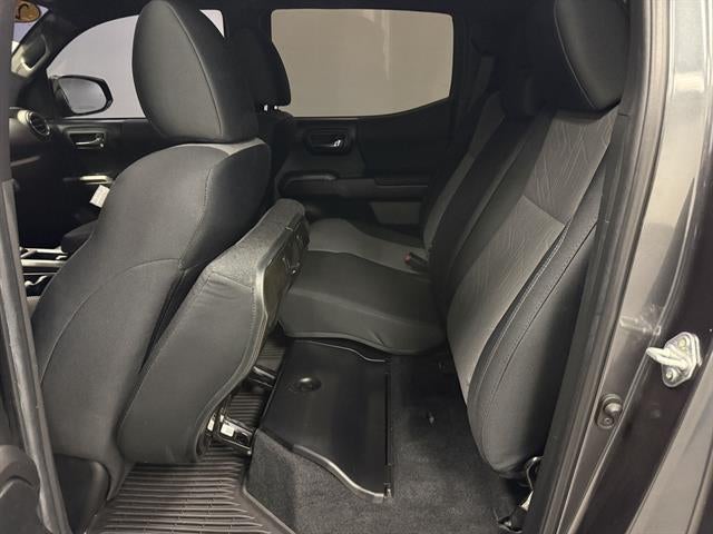 2022 Toyota Tacoma 4WD SR