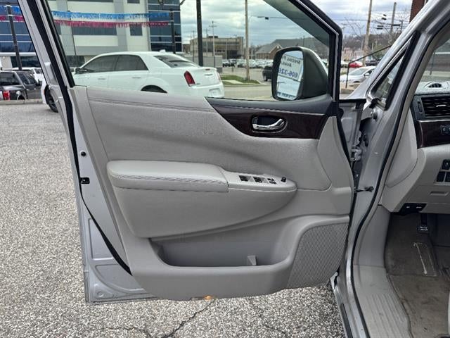 2015 Nissan Quest SV