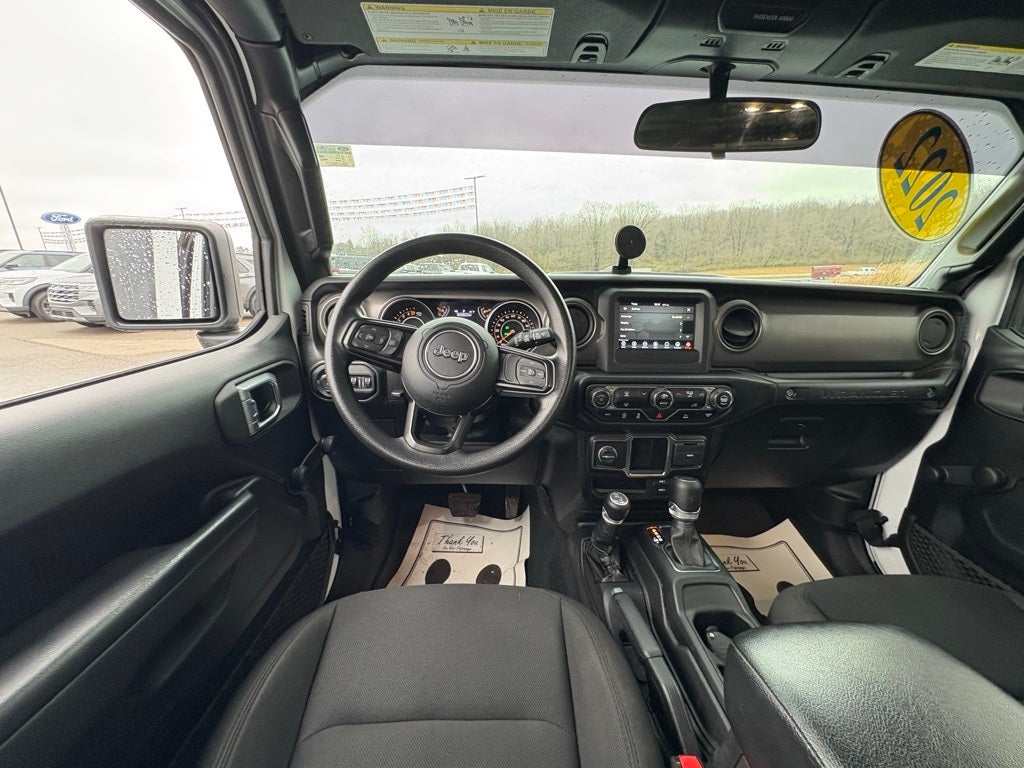 2022 Jeep Wrangler Unlimited Willys