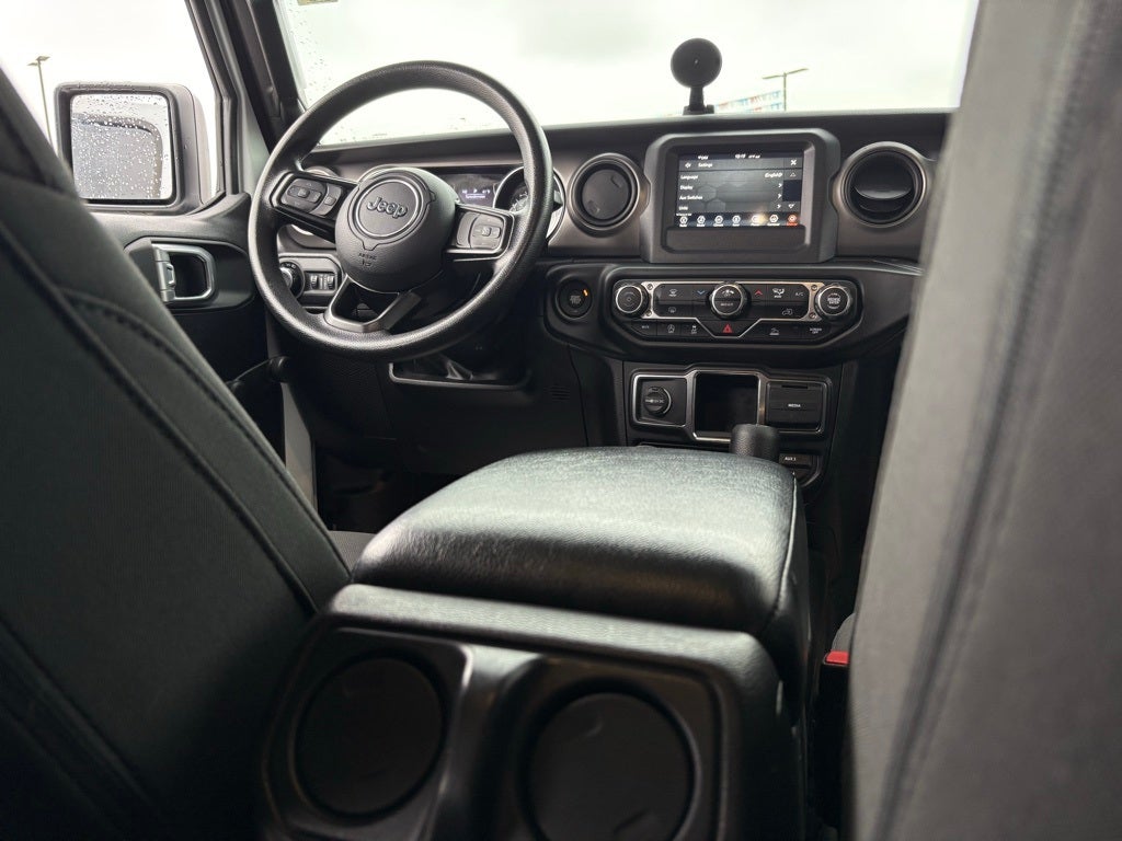 2022 Jeep Wrangler Unlimited Willys