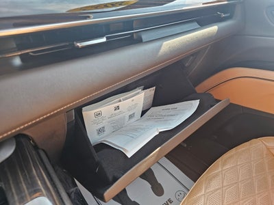 2023 Cadillac Escalade Premium Luxury