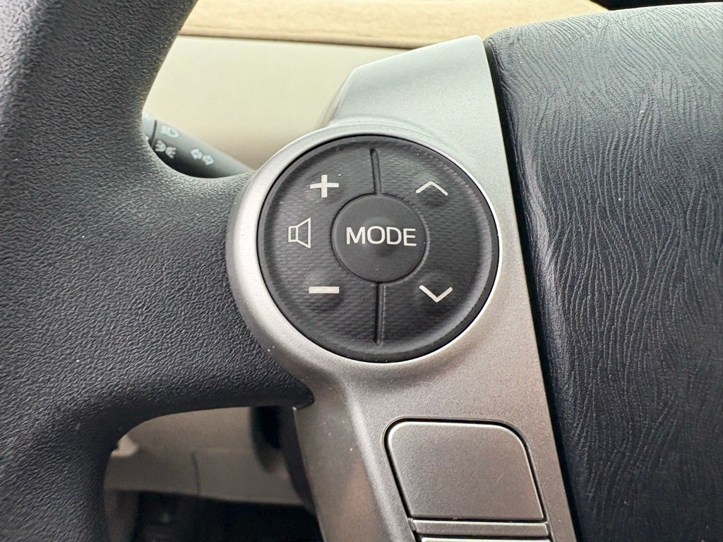 2014 Toyota Prius v Two