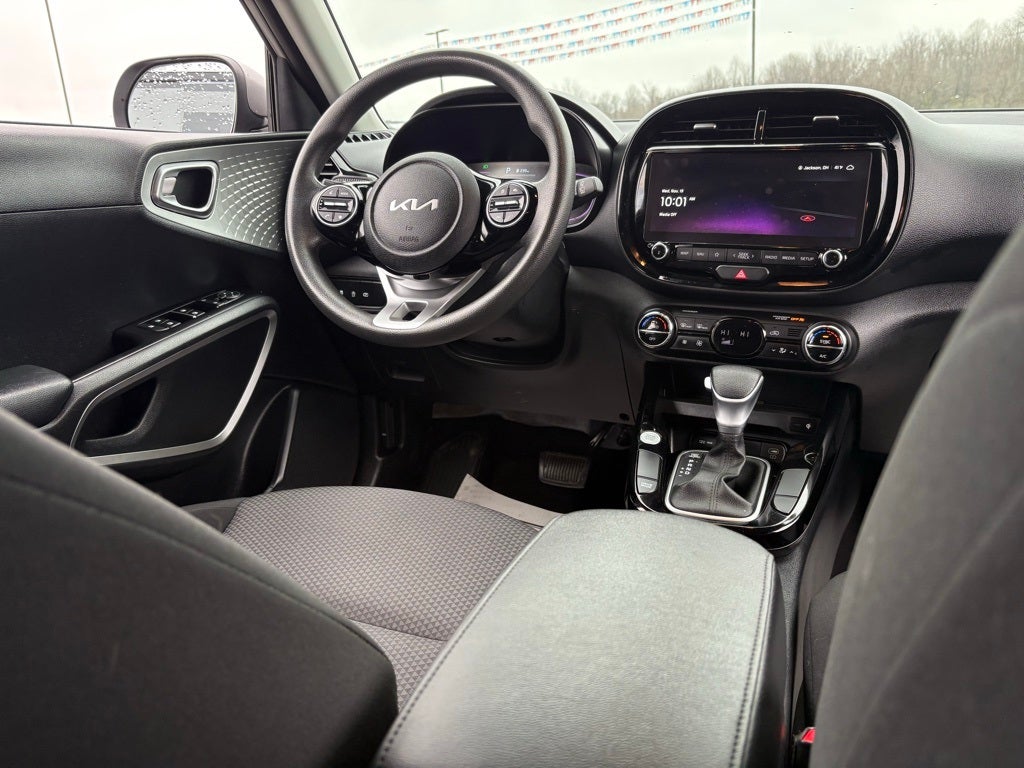 2023 Kia Soul S