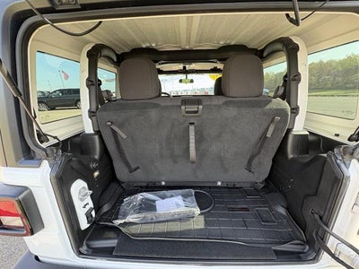 2022 Jeep Wrangler 4x4 Sport 2dr SUV