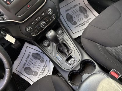 2019 Jeep Cherokee Latitude