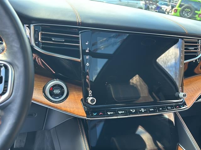 2023 Jeep Grand Wagoneer Series III