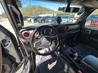 2021 Jeep Gladiator Mojave