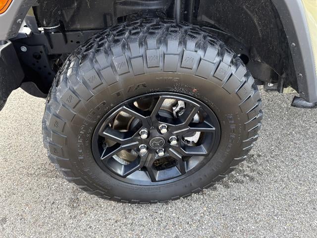 2025 Jeep Gladiator High Tide