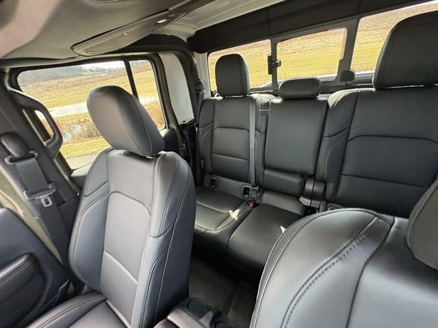 2025 Jeep Gladiator High Tide