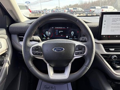 2025 Ford Explorer Active