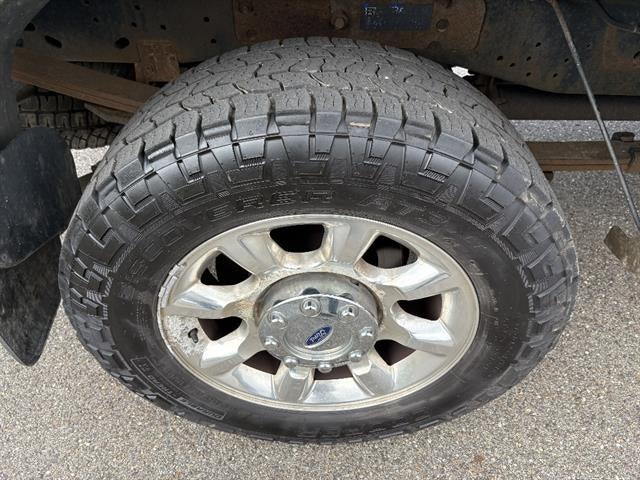 2011 Ford Super Duty F-250 SRW Lariat