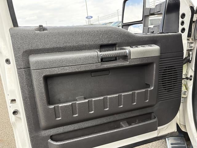 2011 Ford Super Duty F-250 SRW Lariat