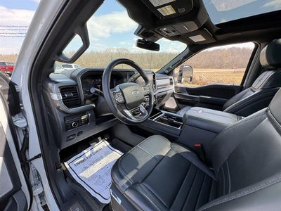 2026 Ford Super Duty F-350 SRW Platinum